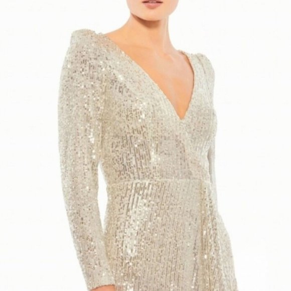 NEW IEENA Mac Duggal Sequin Evening Gown Dress Size 10 Silver Long Sleeve 26395 - Picture 3 of 8